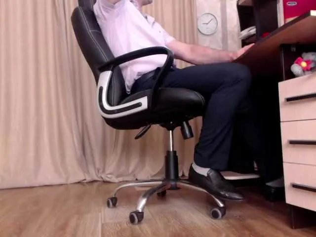 Live sex webcam photo for Carrie1337 #276250362