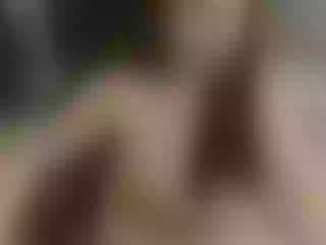 Live sex webcam photo for CarrieSquirt #290936748