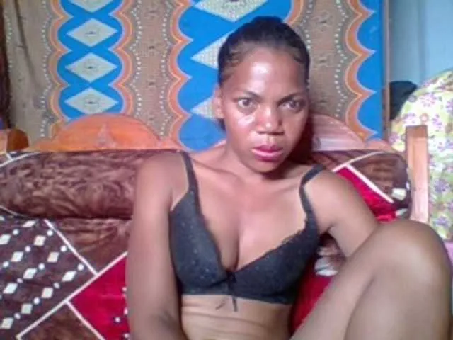 Live sex webcam photo for Carrollina #276940414
