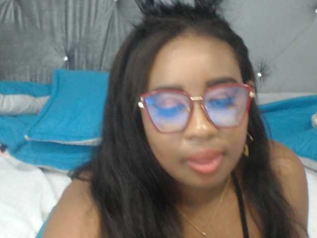 Live sex webcam photo for CaseyMoons #272491710