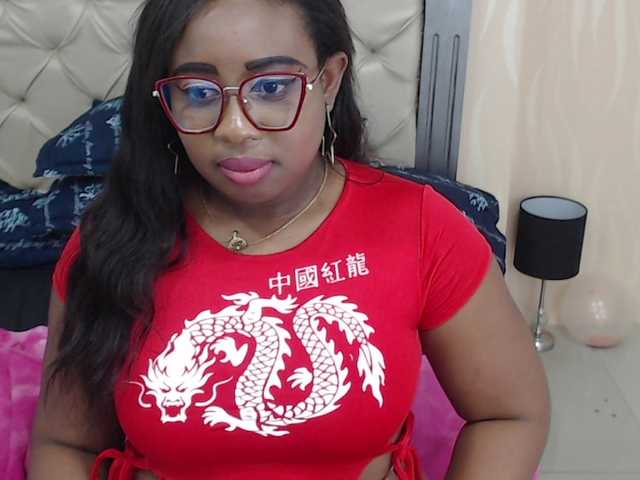 Live sex webcam photo for CaseyMoons #272529460