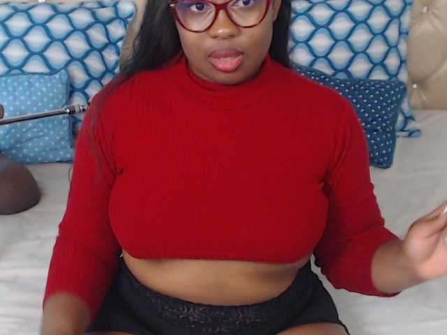 Live sex webcam photo for CaseyMoons #276336181