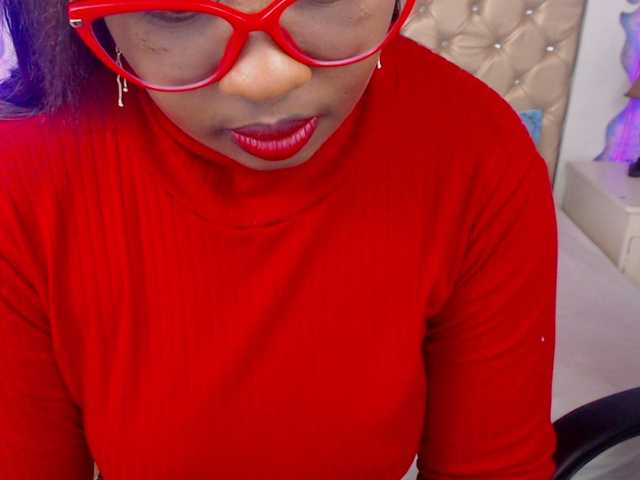 Live sex webcam photo for CaseyMoons #276452079