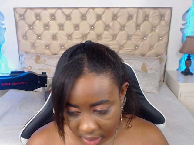 Live sex webcam photo for CaseyMoons #276717097