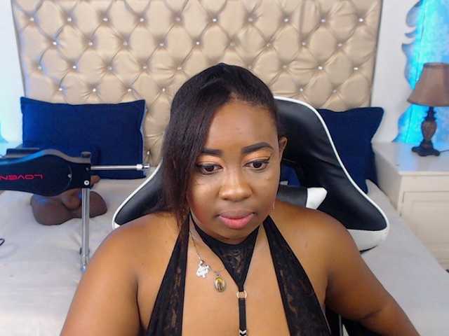 Live sex webcam photo for CaseyMoons #276751486