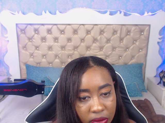 Live sex webcam photo for CaseyMoons #277158166