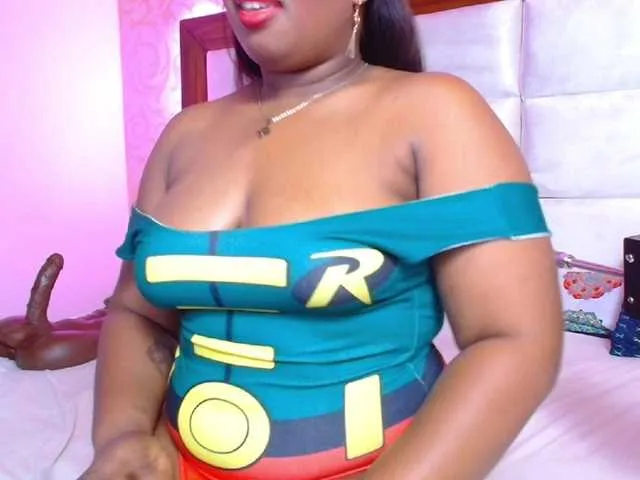 Live sex webcam photo for CaseyMoons #279132781