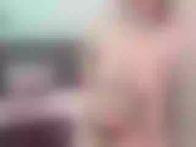 Live sex webcam photo for Caseyblueof #273197215