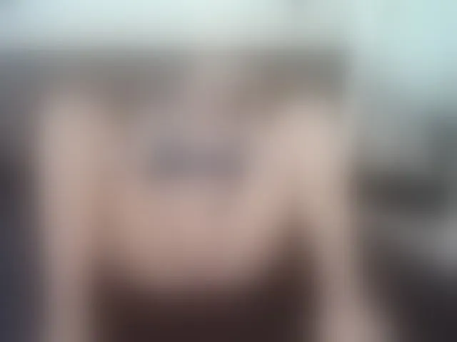 Live sex webcam photo for Caseyblueof #273208899