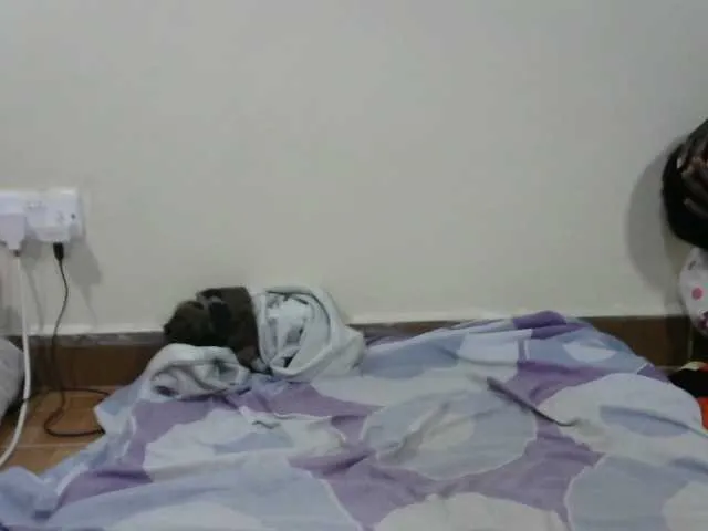 Live sex webcam photo for Cashy97 #276557797