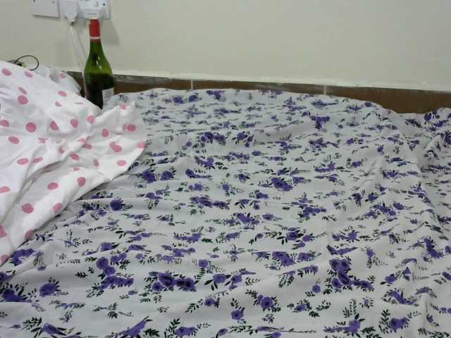 Live sex webcam photo for Cashy97 #276818099