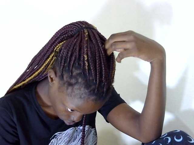 Live sex webcam photo for Cashy97 #278189501