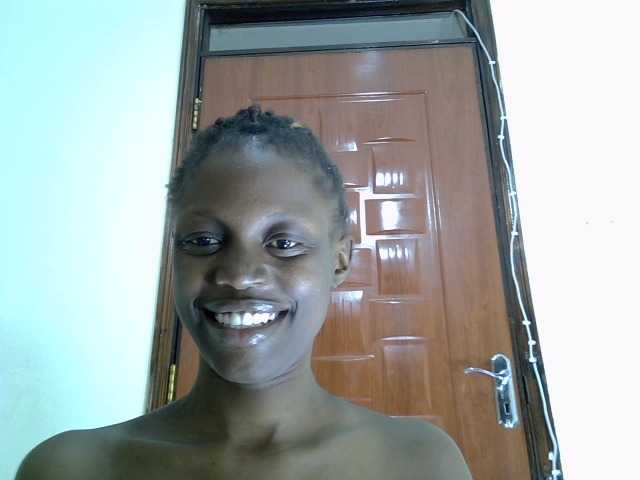 Live sex webcam photo for Cashy97 #278222753