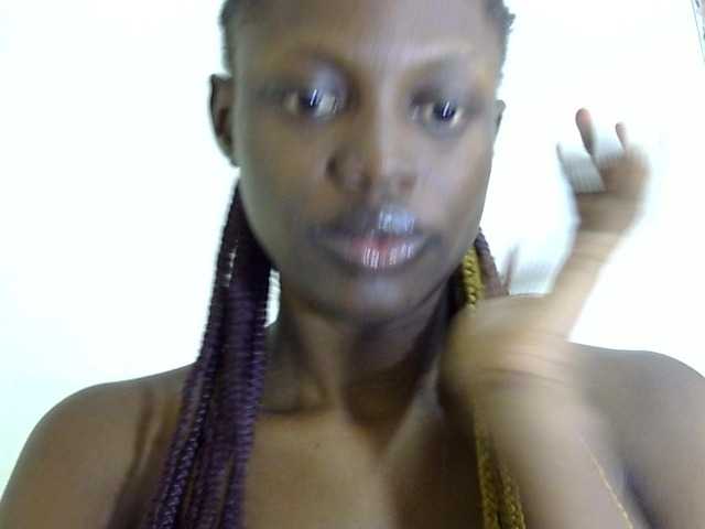 Live sex webcam photo for Cashy97 #278223534