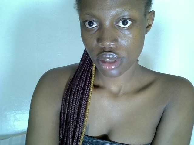 Live sex webcam photo for Cashy97 #278254291