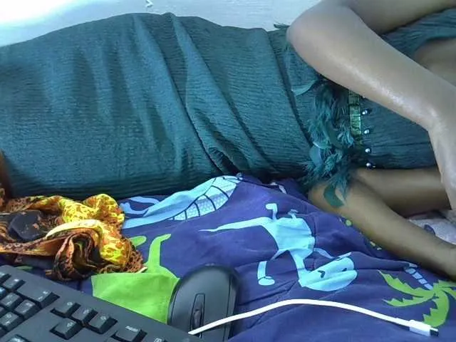 Live sex webcam photo for Cashy97 #280694654