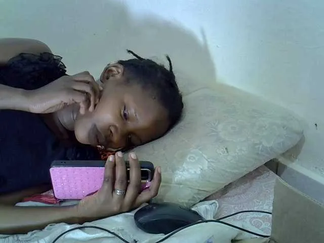 Live sex webcam photo for Cashy97 #282232971