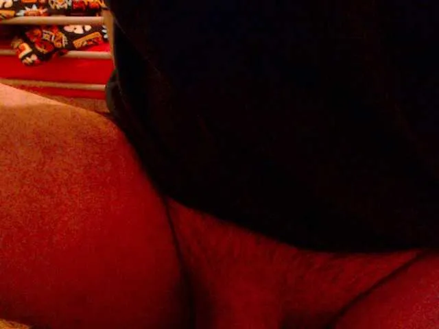 Live sex webcam photo for Casper2029 #277423962