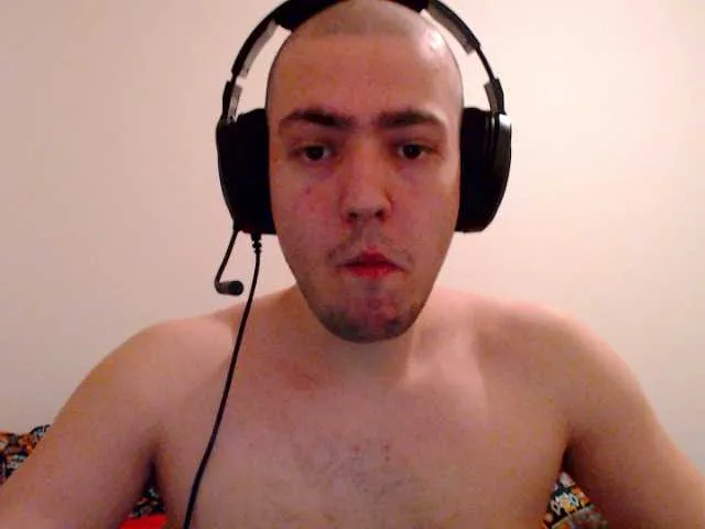 Live sex webcam photo for Casper2029 #277492706