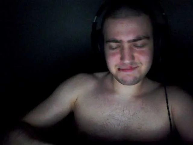 Live sex webcam photo for Casper2029 #277579414