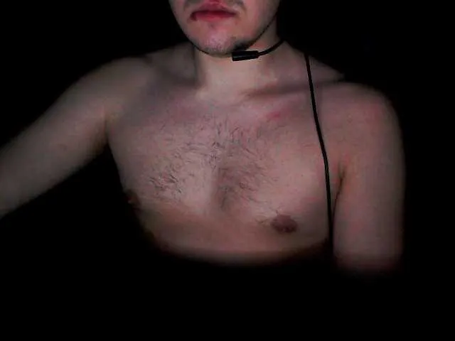 Live sex webcam photo for Casper2029 #277596430