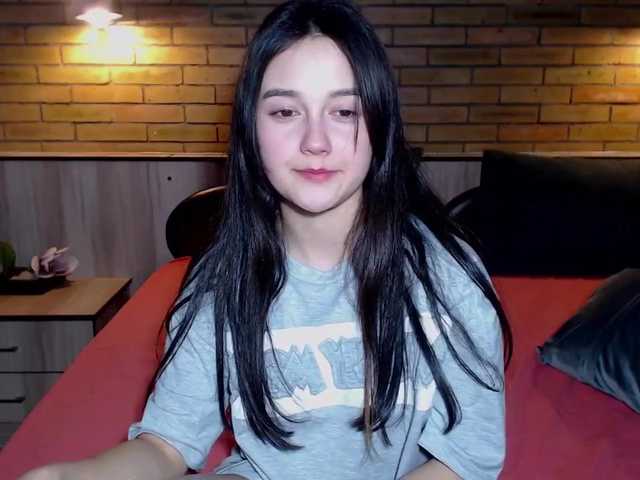 Live sex webcam photo for Cassettetape #272688373