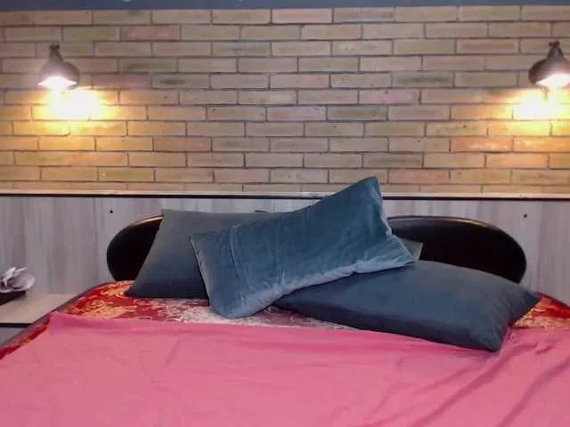 Live sex webcam photo for Cassettetape #272709995