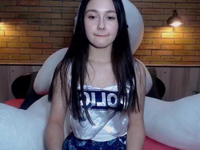 Live sex webcam photo for Cassettetape #272840047