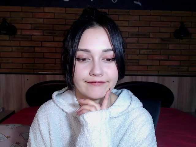 Live sex webcam photo for Cassettetape #273180598