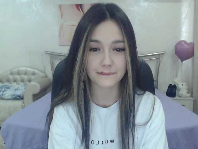 Live sex webcam photo for Cassettetape #275639689