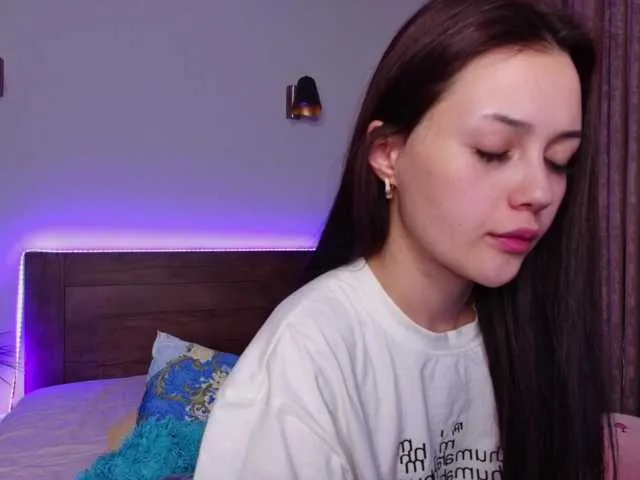 Live sex webcam photo for Cassettetape #277887696