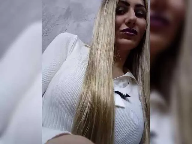 Live sex webcam photo for Cassssablanca #292347992