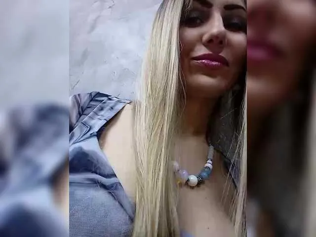 Live sex webcam photo for Cassssablanca #292416172