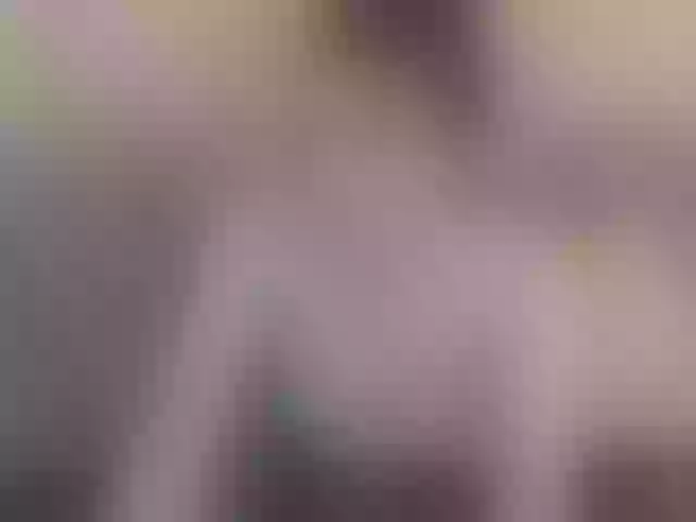 Live sex webcam photo for CassySweetKit #272858145