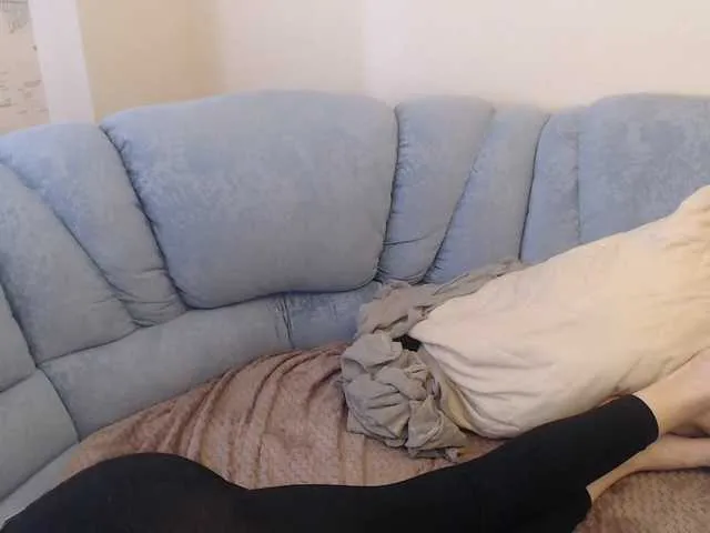 Live sex webcam photo for CassySweetKit #273104773