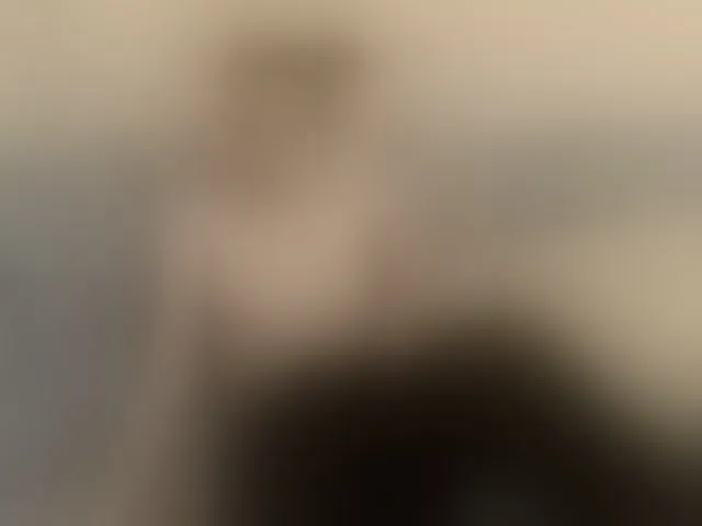 Live sex webcam photo for CassySweetKit #273155899