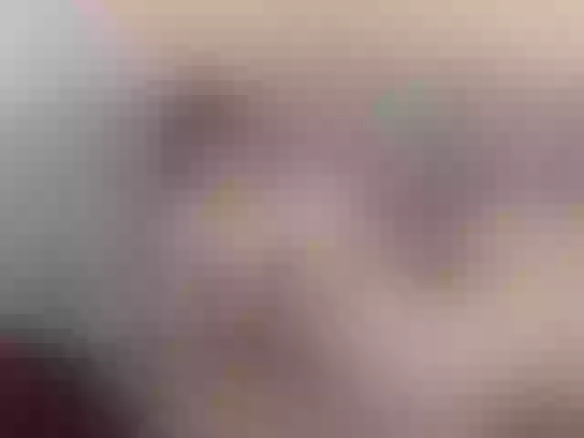 Live sex webcam photo for CassySweetKit #273970096