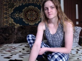 Live sex webcam photo for Cat000777 #144652181