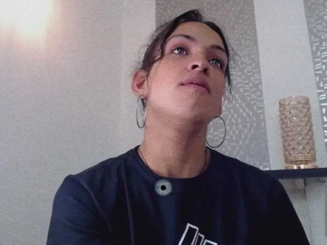 Live sex webcam photo for CatalayaLabel #273484610