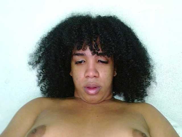 Live sex webcam photo for Catalina-ValenciaG5fd #276875802