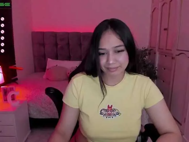 Live sex webcam photo for Catalina-Rose #272775289