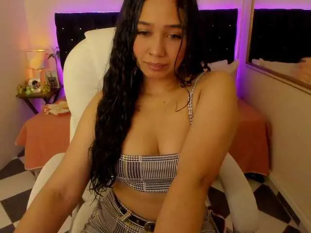 Live sex webcam photo for Catalina-Rose #274530626