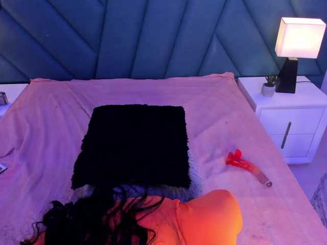 Live sex webcam photo for CatalinaCoopper #290685674