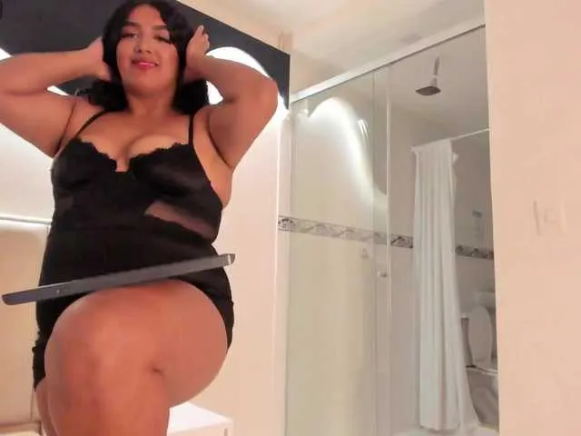 Live sex webcam photo for CatalinaCoopper #292575959