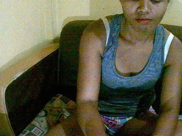 Live sex webcam photo for Cathie69 #278081233