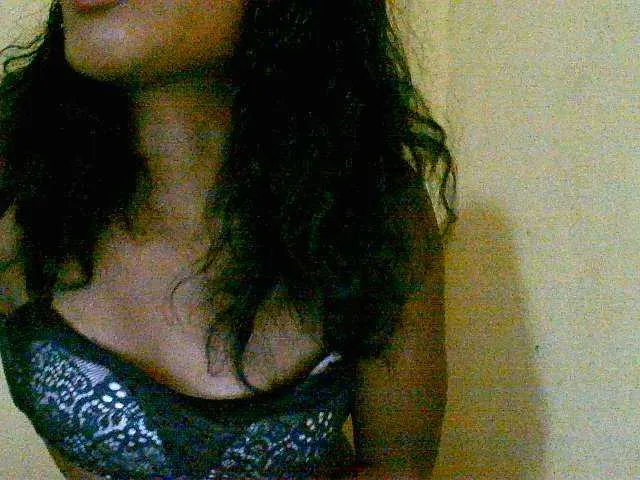 Live sex webcam photo for Cathie69 #278100717