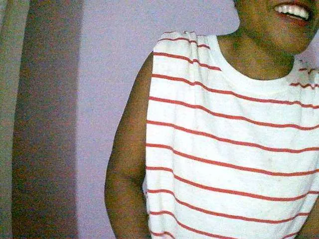 Live sex webcam photo for Cathie69 #278192137