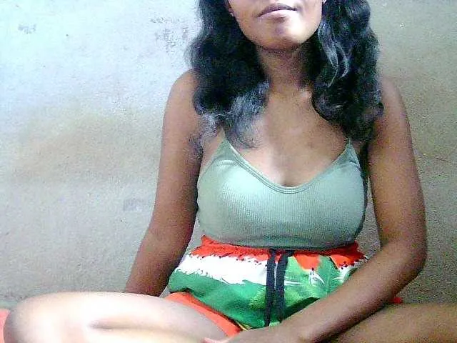 Live sex webcam photo for Cathie69 #290834138