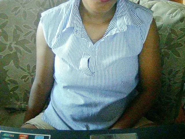 Live sex webcam photo for Cathie69 #291014316