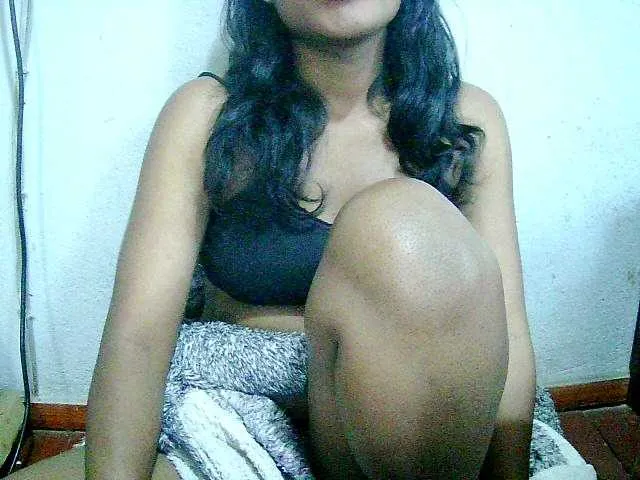 Live sex webcam photo for Cathie69 #292074103